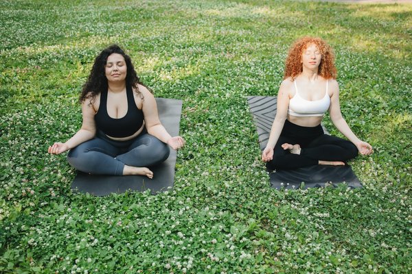 Haute Couture et Prêt-à-Porter : Les Secrets pour Distinguer Ces Deux Univers de la Mode